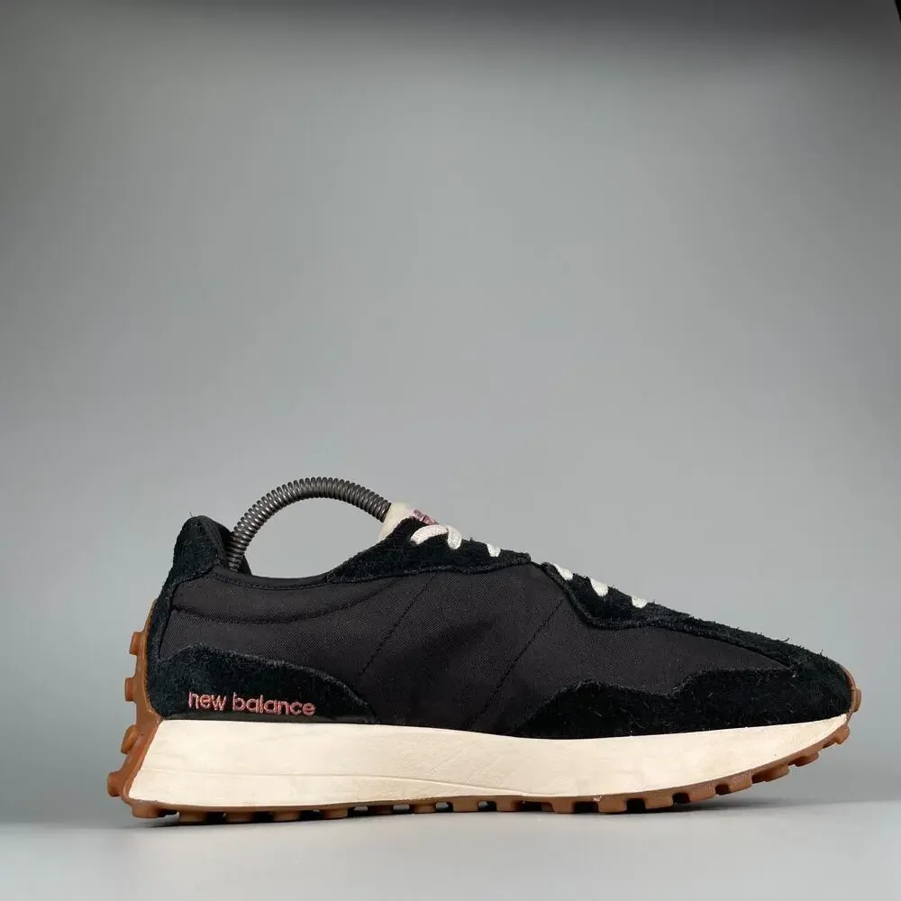 New Balance 327 Women’s 9 Black White Gum Suede Low Top Lace-Up Sneakers Casual